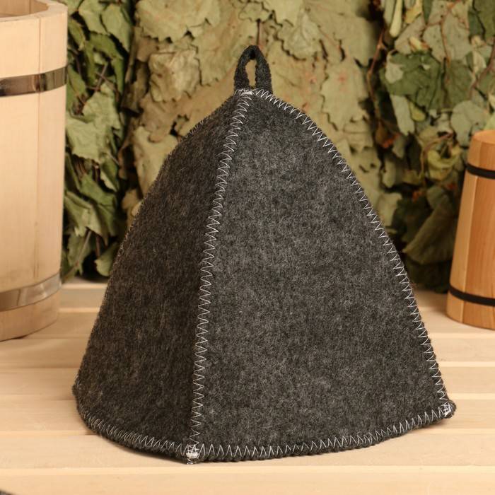 Набор для бани и сауны «Директор бани», 5 предметов: шапка, коврик, рукавица, тапочки, портфель